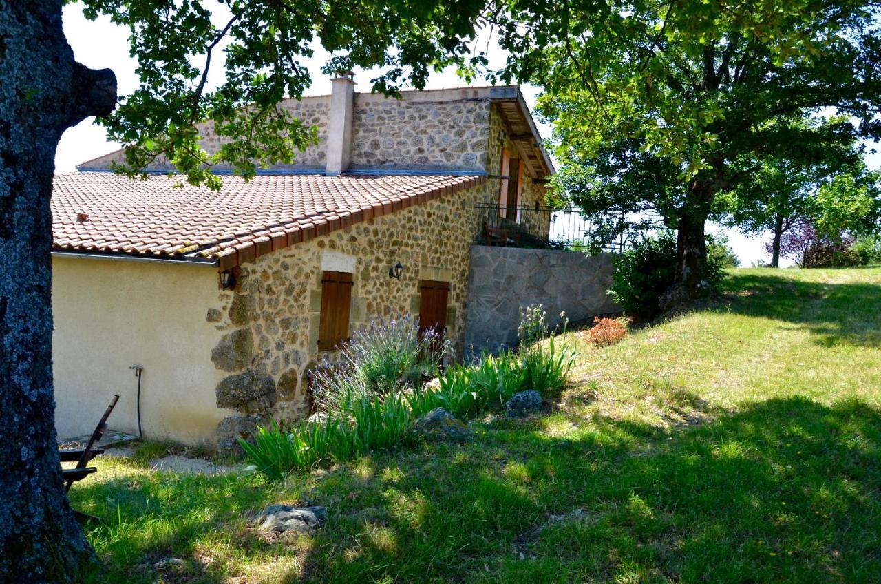Gites Le Chene & Le Tilleul Saint-Romain-de-Lerps Szoba fotó
